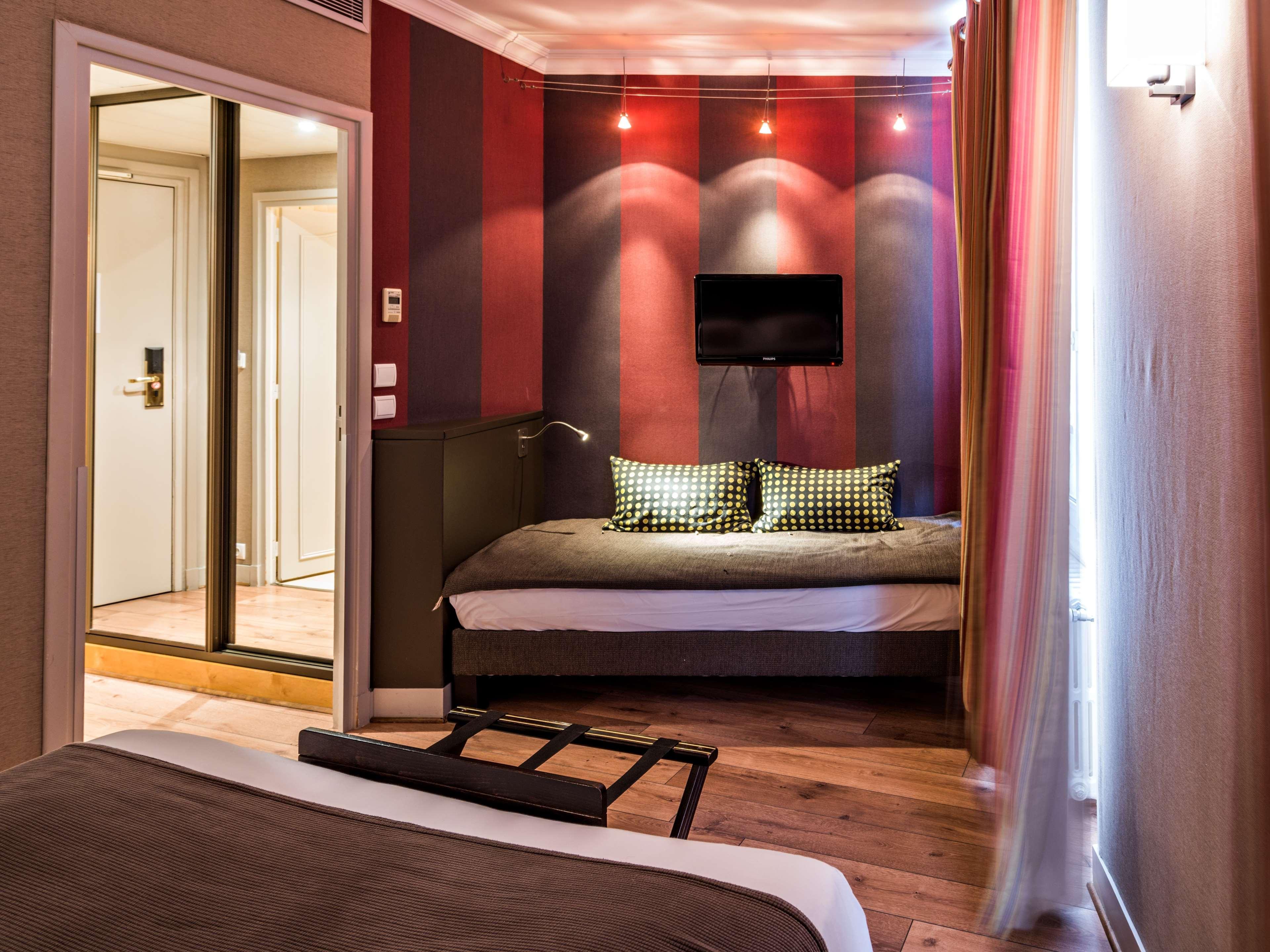 Louison 4* Parijs